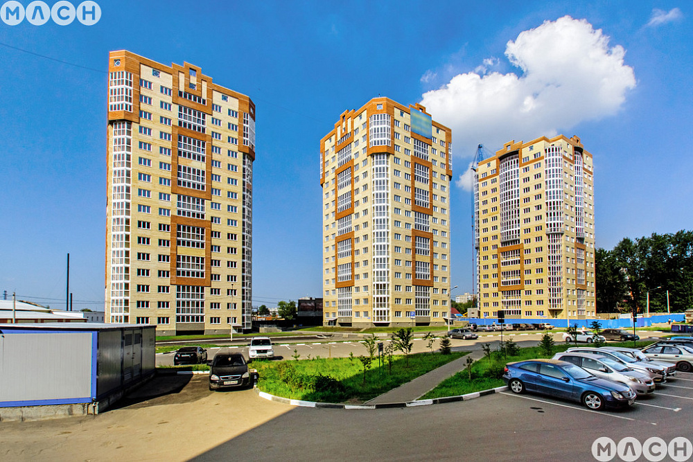 На Андрианова